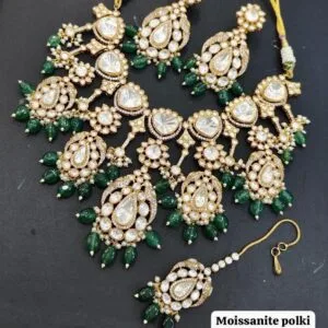 Amruta Moissanite Kundan Set In Green