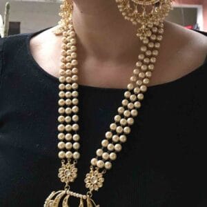 Mihira Cream Necklace Set