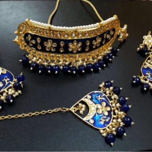 Dyuti Blue Hasli Necklace