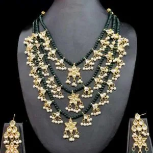 Gina Green Necklace Set