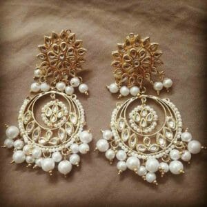 Aviyana White Earrings