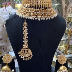 Sabrina Kundan Set