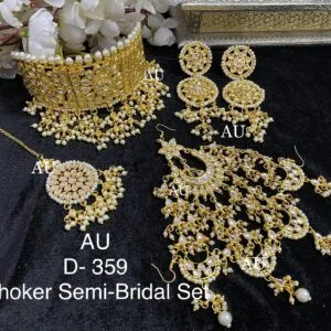 Viranka Kundan Choker Set With Passa