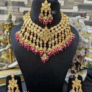 Himanshi Kundan Set In Ruby