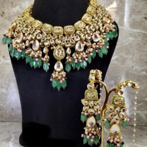 Isha Necklace Set
