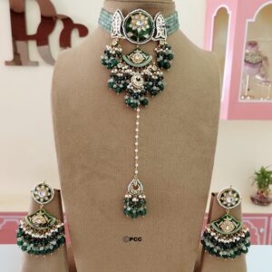 Ishika Kundan Choker Set In Green Colour